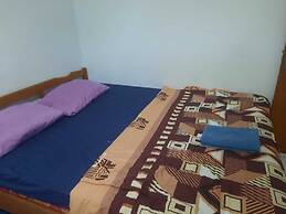 Capital O 94419 Fresh Hotel