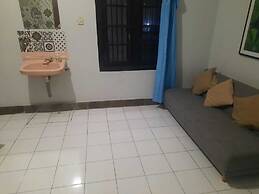 OYO 94419 Fresh Hotel