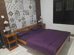 OYO 94419 Fresh Hotel