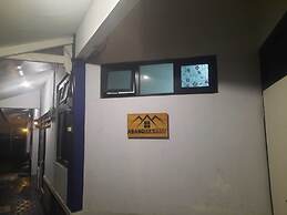 Capital O 94419 Fresh Hotel