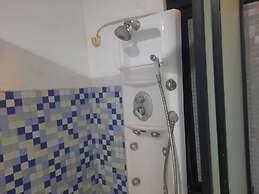 Capital O 94419 Fresh Hotel