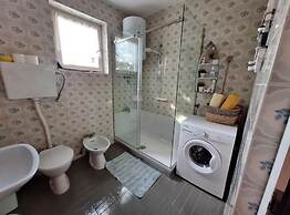 Ellgasi Charming & Cozy Apartment