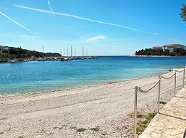 Ellgasi Charming & Cozy Apartment