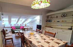 Wonderful Apartment With Views of the Slopes