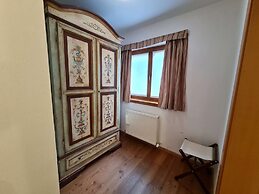 Wonderful Apartment With Views of the Slopes