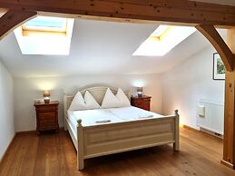 Wonderful Apartment With Views of the Slopes