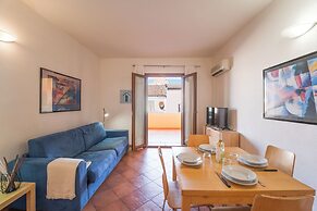 Cristal Blu Apartments In Santa Teresa Gallura