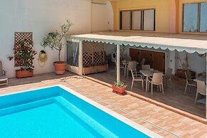 Cristal Blu Apartments In Santa Teresa Gallura