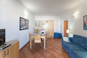 Cristal Blu Apartments In Santa Teresa Gallura