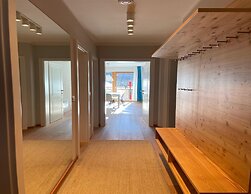 Exclusive Apartment With Scenic View