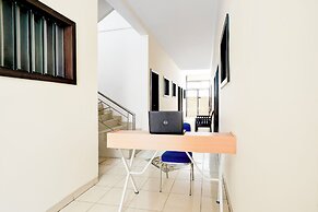 OYO 94421 Soetomo Guest House