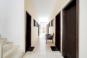 OYO 94421 Soetomo Guest House