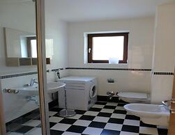 2-bedroom Apartment With Garden