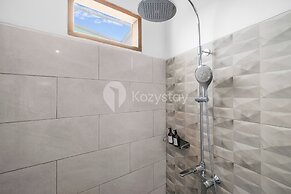 Tirtajaya Villa by Kozystay - Canggu