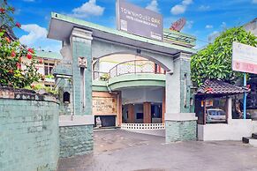 Townhouse Oak Legian Near Legian Beach Formerly Sayang Maha Merta