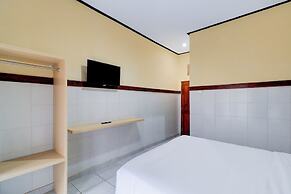 Townhouse Oak Legian Near Legian Beach Formerly Sayang Maha Merta