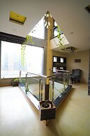 HOTEL FLORET INN