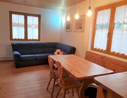 Bright Apartment Near Thermal Springs