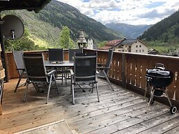Apartment in Ebene Reichenau With Garden