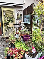 Charming Studio the Heart of the Forest