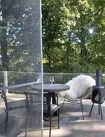 Charming Studio the Heart of the Forest