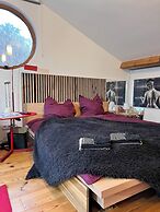 Charming Studio the Heart of the Forest