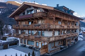 Apartment in Tyrol on the Ski-slope