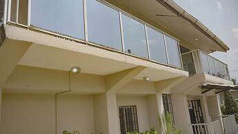 City King Hotel Apartments