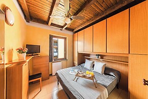 I Girasoli C14 by Wonderful Italy