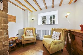 Host Stay Bradley House