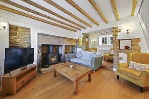 Host Stay Bradley House