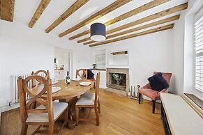 Host Stay Bradley House