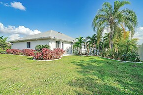 6 Mi to Dtwn Cape Coral: Home w/ Backyard Oasis!