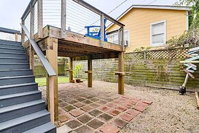 Walk to Beach: Galveston Home w/ Fenced Yard!