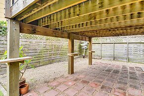 Walk to Beach: Galveston Home w/ Fenced Yard!