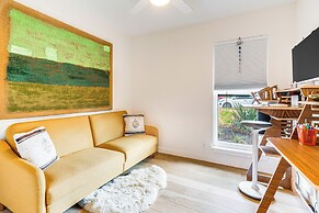 2 Mi to Dtwn: Austin Getaway w/ Natural Pool