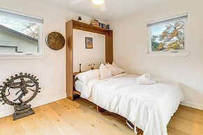 2 Mi to Dtwn: Austin Getaway w/ Natural Pool