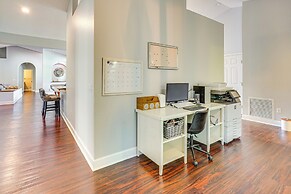 6 Mi to Dtwn: Pet-friendly Retreat in Fort Pierce!