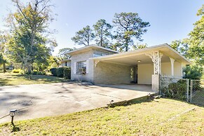 Home w/ Patio & Games Near Dtwn Pensacola!