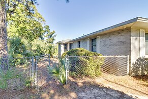 Home w/ Patio & Games Near Dtwn Pensacola!