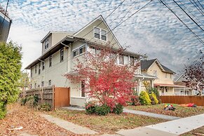 14 Mi to Central Park: Chic Mt Vernon Retreat