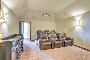 Beachfront Group Getaway on Bolivar Peninsula