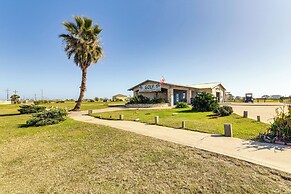 Beachfront Group Getaway on Bolivar Peninsula