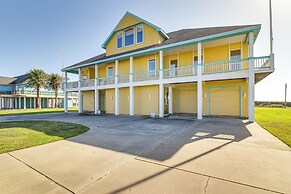 Beachfront Group Getaway on Bolivar Peninsula
