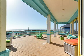Beachfront Group Getaway on Bolivar Peninsula