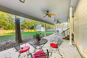 3 Mi to Downtown Tyler: Home w/ Fenced Yard!