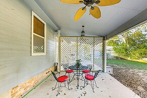 3 Mi to Downtown Tyler: Home w/ Fenced Yard!