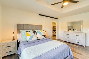 Lakefront Retreat w/ Game Room in Bella Vista!