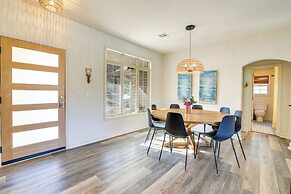 Lakefront Retreat w/ Game Room in Bella Vista!