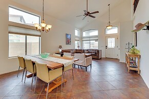 Southwest Sanctuary: Coolidge Home w/ Pool!